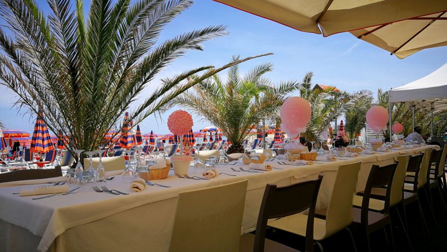 La Prima Comunione Davanti Al Mare Ristorante Chalet Lido Nordest Ristorante Di Pesce Pizzeria Spiaggia Mare Grottammare San Benedetto Del Tronto Ascoli Piceno Marche