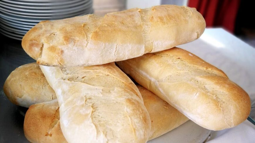 Pane Appena Sfornato Ristorante Chalet Lido Nordest Ristorante Di Pesce Pizzeria Spiaggia Mare Grottammare San Benedetto Del Tronto Ascoli Piceno Marche