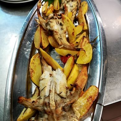 Pescatrice Con Patate Ristorante Chalet Lido Nordest Ristorante Di Pesce Pizzeria Spiaggia Mare Grottammare San Benedetto Del Tronto Ascoli Piceno Marche 1