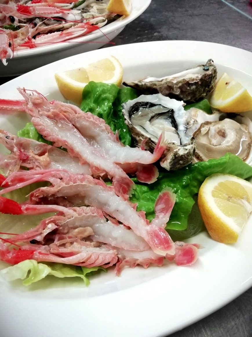 Scampetti Crudi E Ostrica Ristorante Chalet Lido Nordest Ristorante Di Pesce Pizzeria Spiaggia Mare Grottammare San Benedetto Del Tronto Ascoli Piceno Marche 2